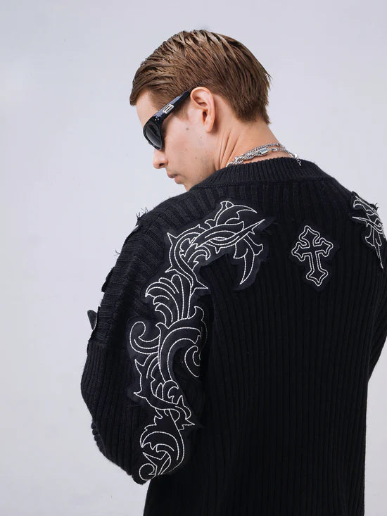 SHADOW EMBLEM SWEATER