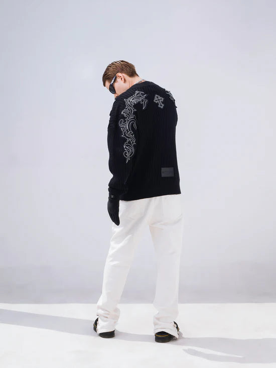 SHADOW EMBLEM SWEATER