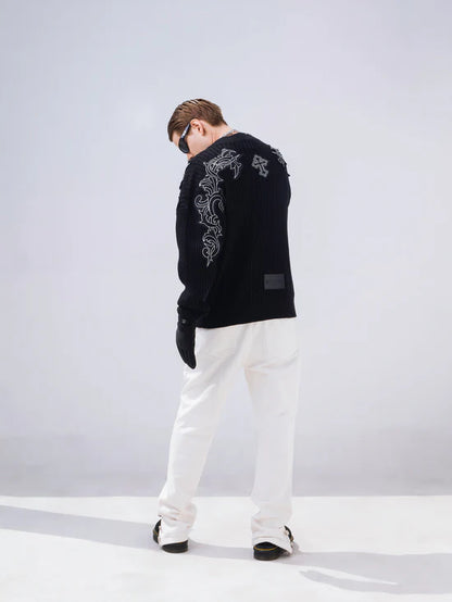 SHADOW EMBLEM SWEATER
