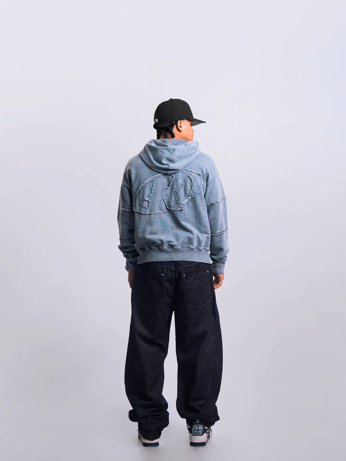 MOONLIGHT BOXY HOODIE