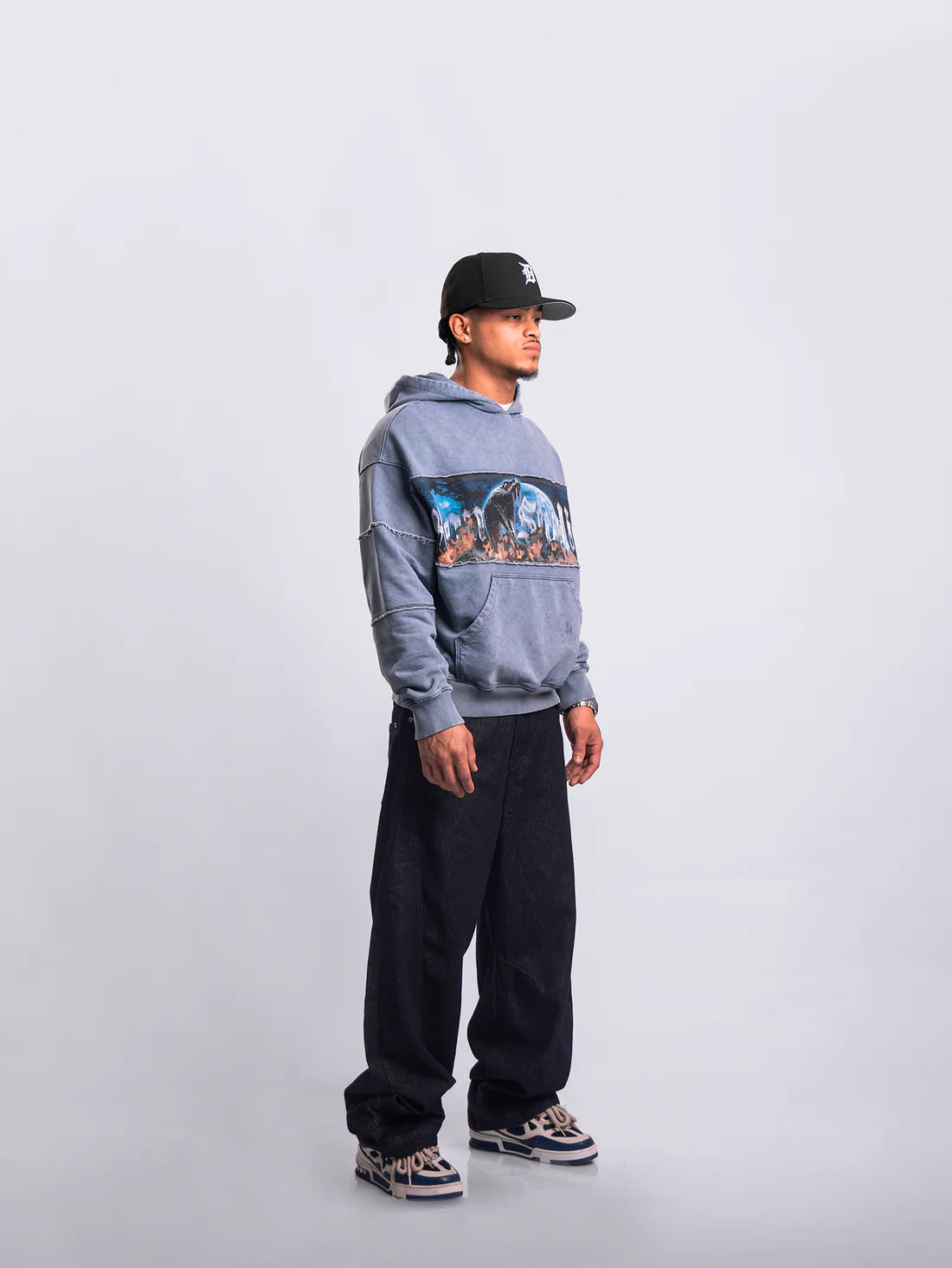 MOONLIGHT BOXY HOODIE