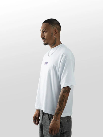 SIXTEEN BOXY TEE